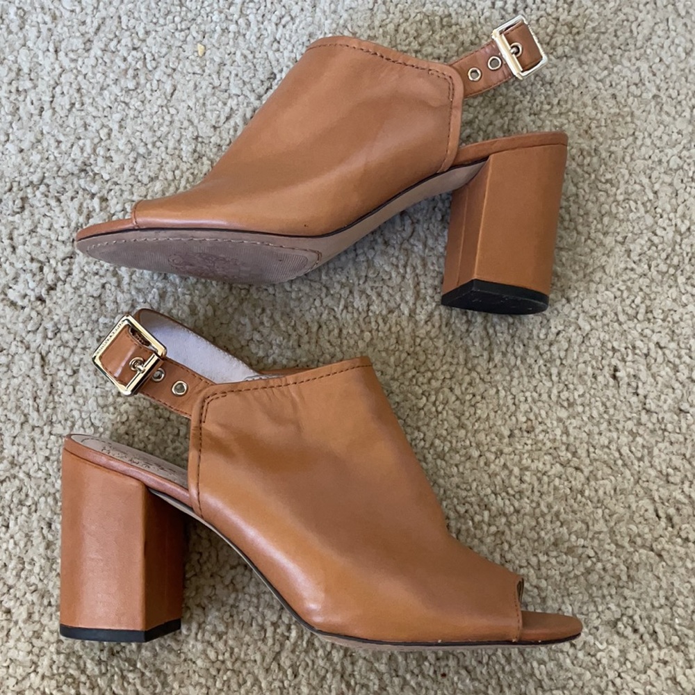Vince Camuto leather tan slingback heels - Picture 3 of 8